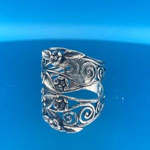 Vintage Sterling Silver Open-Work Ring